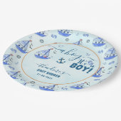 かわいいアホイ男の子の帆船の赤航海のちゃんシャワー ペーパープレート (アングル)