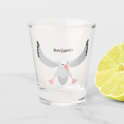 かわいいアホウドリ飛んでいるのイラストレーション ショットグラス (正面)