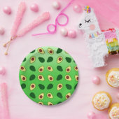 かわいいアボカドススライス夏の緑のグラデーションのパターン ペーパープレート (パーティー)