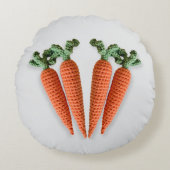 かわいいアミグルミのミニマルなクロシェ・カロッツヒップスター ラウンドクッション (正面)