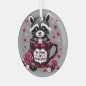 かわいいアライグマのバレンタインバッファロープレイドエステティック ガラスオーナメント (正面左)