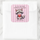 かわいいアライグマ保持中ハート スクエアシール (バッグ)