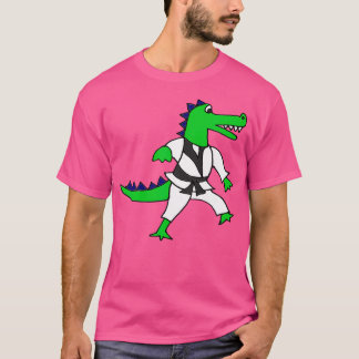 かわいいアリゲーターで空手をやること Tシャツ