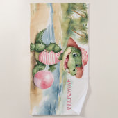 かわいいアリゲーターガールパーソナライズされた ビーチタオル (正面)