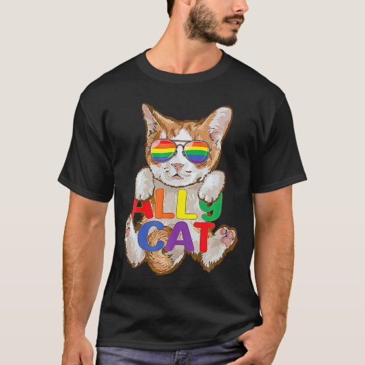 かわいいアリー猫LGBTゲイレインボープライドフラッグKitten S Tシャツ (正面)