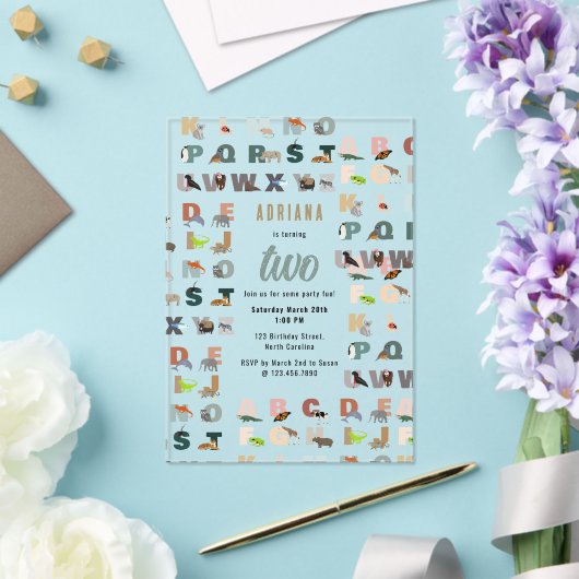 かわいいアルファベットABC動物よちよち歩き誕生日 アクリル招待状 (インサイチュ (ウェディング))