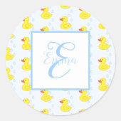 かわいいイエローアヒル柄モノグラムベビーガール ラウンドシール (正面)