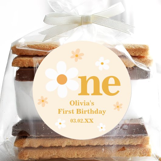 かわいいイエローデイジーワンバースデー ラウンドシール