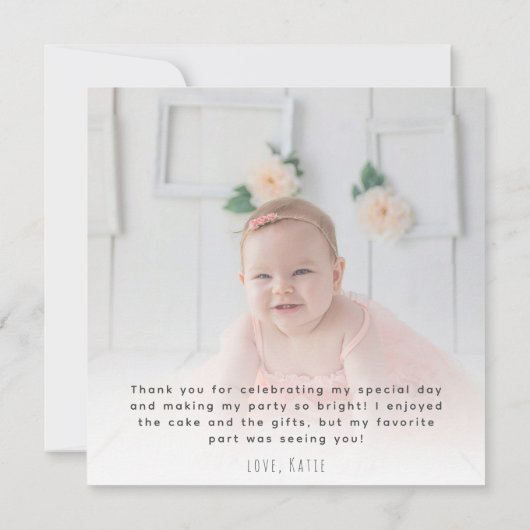 かわいいイエロービーとヒマワリの最初のミツバチの日の写真 サンキューカード (裏面)