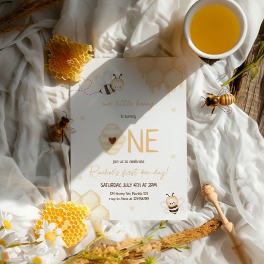 かわいいイエロービーハニー最初のミツバチの日 招待状