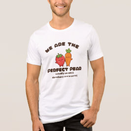 かわいいイチゴとニンジンのキャラクターデザイン トライブレンドTシャツ