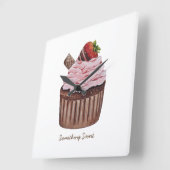 かわいいイチゴのカップケーキの水色 スクエア壁時計 (傾斜)