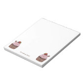 かわいいイチゴのカップケーキの水色 ノートパッド (回転)