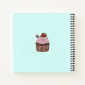 かわいいイチゴのカップケーキの水色 ノートブック (裏面)