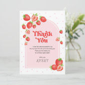かわいいイチゴのベリーの最初の誕生日 サンキューカード (スタンド正面)