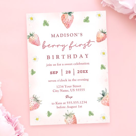 かわいいイチゴのベリーの最初の誕生日 招待状
