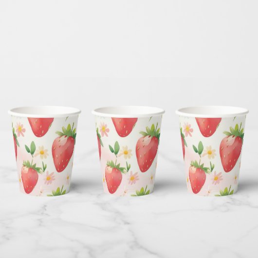 かわいいイチゴのレインボーバースデーパーティー 紙コップ (複数)