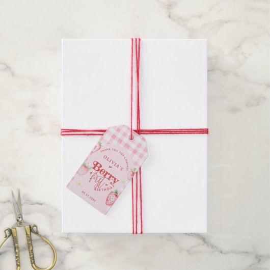 かわいいイチゴデイジーベリーファーストフォトブリッズデイ ギフトタグ (より糸付き)