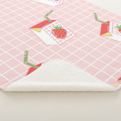 かわいいイチゴミルクの継ぎ目のない模様 シェルパブランケット (3/4)