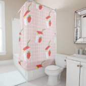 かわいいイチゴミルクの継ぎ目のない模様 シャワーカーテン (インサイチュ)