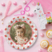 かわいいイチゴ1st誕生日ベリーの最初の写真 ペーパープレート (パーティー)