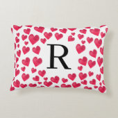 かわいいイニシャル 赤いハート カスタムイニシャル アクセントクッション (裏面)