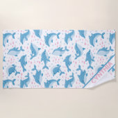 かわいいイルカパーソナライズされたビーチタオル ビーチタオル (正面)