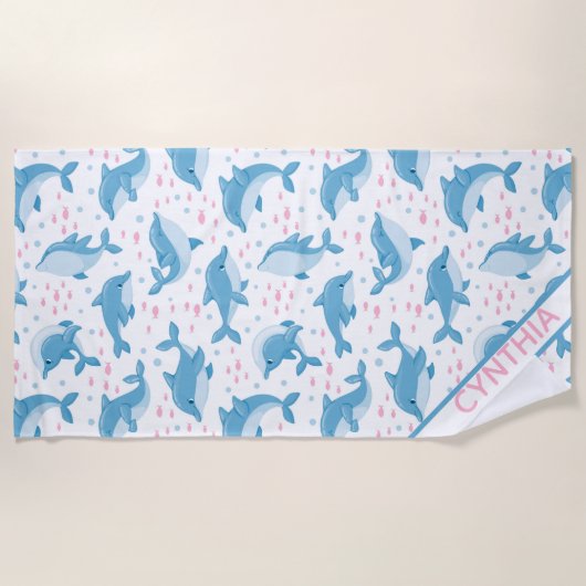 かわいいイルカパーソナライズされたビーチタオル ビーチタオル (正面)