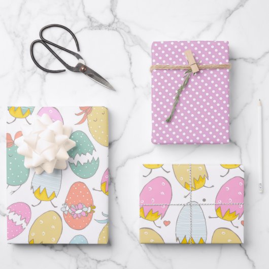 かわいいイースターエッグ、イースターチックスとピンクの水玉模様 ラッピングペーパーシート (正面)