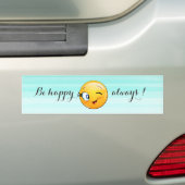 かわいいウインク顔文字 - いつも幸せに バンパーステッカー (車上)