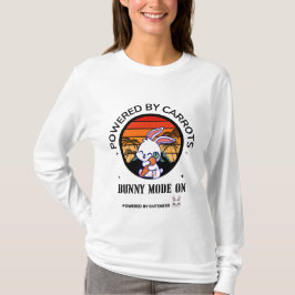 かわいいウサギがニンジンを抱えたレトロな夕焼けTシャツ Tシャツ