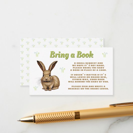 かわいいウサギが本の赤ちゃんシャワーを持参 エンクロージャーカード (正面/裏面インサイチュ)