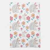 かわいいウサギの母親とバニー、花のパターン キッチンタオル (縦)