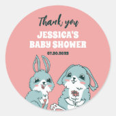かわいいウサギの漫画の赤ちゃんシャワー ラウンドシール (正面)