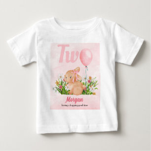 かわいいウサギの2歳の誕生日ピンクの女の子の2歳の誕生日 ベビーTシャツ