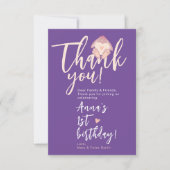 かわいいウサギの パステルピンクとパープルの1歳誕生日パーティー サンキューカード (正面)