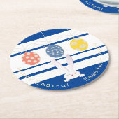 かわいいウサギハッピーイースターエッグ狩りパーティー モダン ラウンドペーパーコースター (アングル)