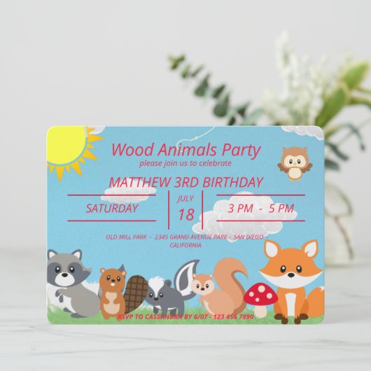 かわいいウッドランドの動物の黄色い太陽 招待状 (スタンド正面)