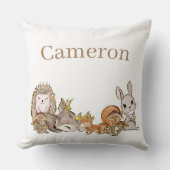 かわいいウッドランドベビーアニマル名前をカスタムする クッション (正面)