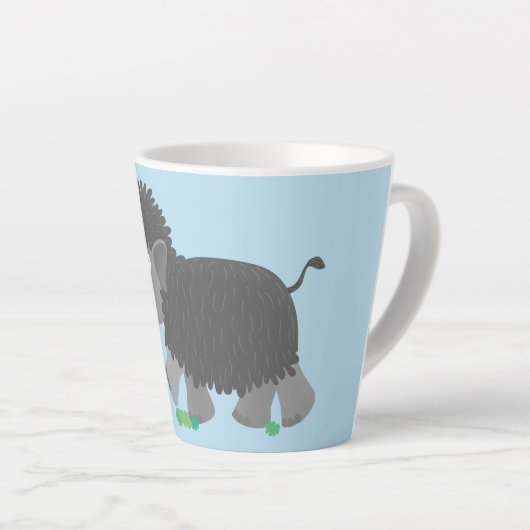 かわいいウールのマンモス漫画イラストレーション カフェラテマグ (右アングル)