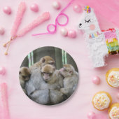 かわいいエイプファミリーグループハグ写真 ペーパープレート (パーティー)