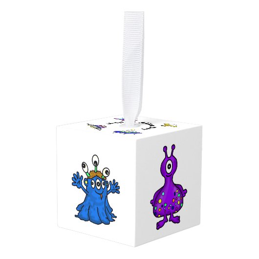 かわいいエイリアンキューブオーナメント キューブオーナメント (正面アングル)