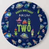 かわいいエイリアンモンスター宇宙子供の誕生日名前年齢 缶バッジ (正面)