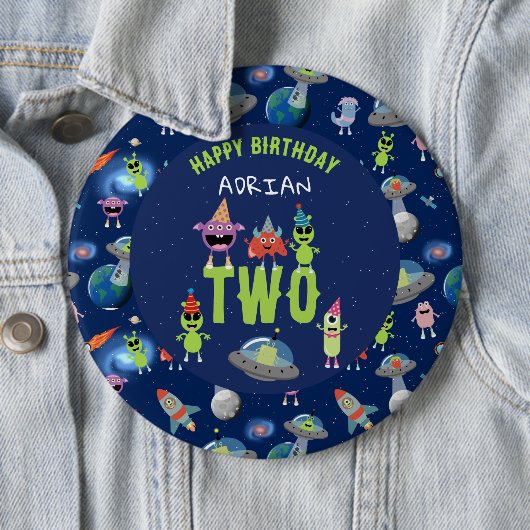 かわいいエイリアンモンスター宇宙子供の誕生日名前年齢 缶バッジ (インサイチュ)