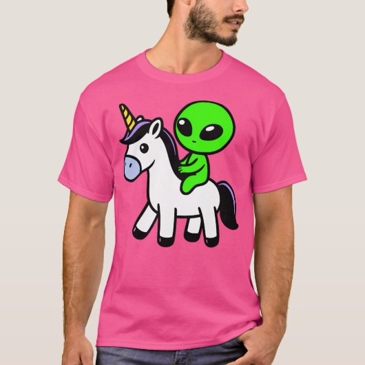 かわいいエイリアンライディングユニコーン Tシャツ (正面)