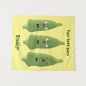 かわいいオクラ野菜の漫画 タペストリー (正面(横))