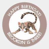 かわいいオセロの漫画のパーソナライズされた誕生日 ラウンドシール (正面)