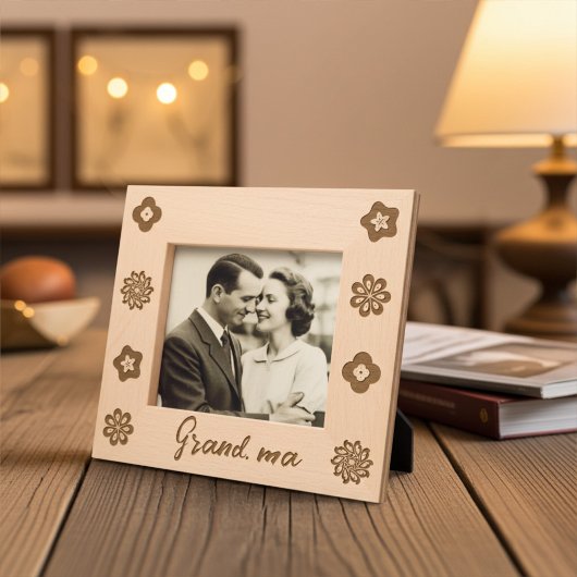 かわいいオリジナルの「おばあちゃん」花柄彫刻フレーム レーザー彫刻フレーム