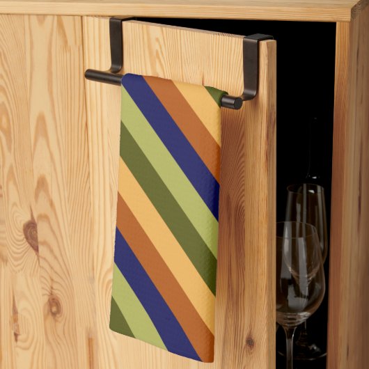 かわいいオリーブセージ海軍ストライプのキッチンタオル キッチンタオル (三つ折り)