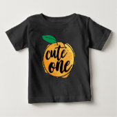 かわいいオレンジのTシャツ ベビーTシャツ (正面)
